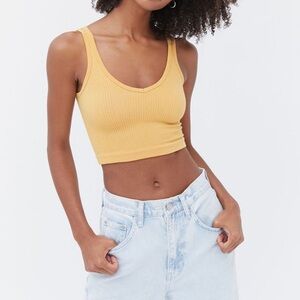 Silence + noise ribbed crop tank
